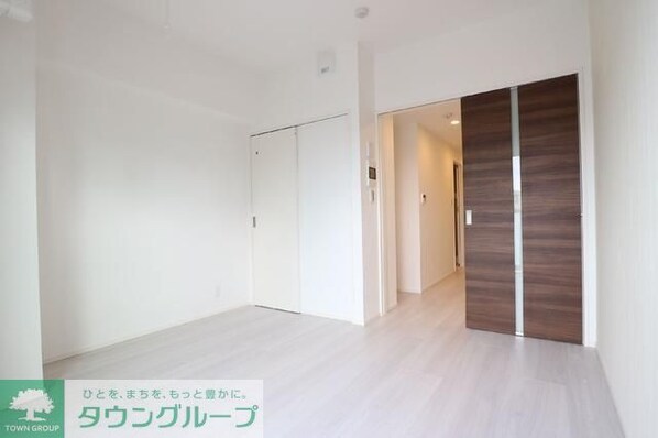 ダン・ラベニール北新宿の物件内観写真